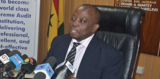 Auditor General fights internal auditors Auditor General fights internal auditors