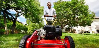 How much young people are really earning doing side hustles