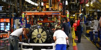 Ford to cut thousands of jobs