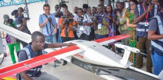 Ghanaians descend on Bawumia after he shared a photo of the drone delivery facility