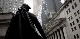 U.S. stock market braces for rocky week ahead of contentious U.S. election