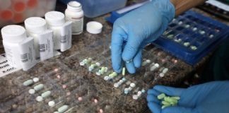 Canada blocks bulk exports of some prescription drugs in response to Trump import plan