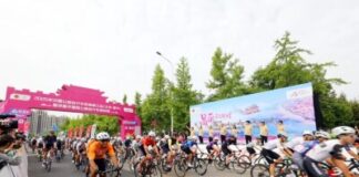 Like Riding Through a Masterpiece: Over 2,000 Cyclists Chase Their Dreams in Changping!