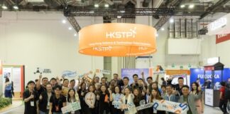 HKSTP Debuts at SWITCH 2025 Singapore with Hong Kong Startups Shining at Prestigious SLINGSHOT Pitch Event