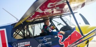 BRP-Rotax: Aircraft Meets Racetrack – Luke Czepiela Flies the Racing Line at Bahrain International Circuit