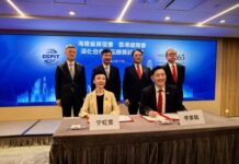 Hainan FTP marks 6-month milestone of special customs operations, signs deals during Hong Kong visit