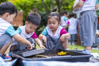795111-outdoor-play-activities-p-1