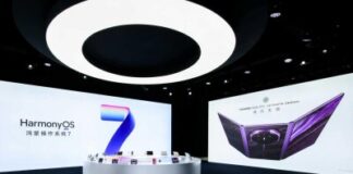 HUAWEI Mate XT 2 | ULTIMATE DESIGN Debuts as the First Smartphone to Feature LogicFolding Tau (τ) Chip and Reach Mass Commercialization